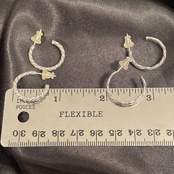 Silver hoop earrings - Picture 2 of 2